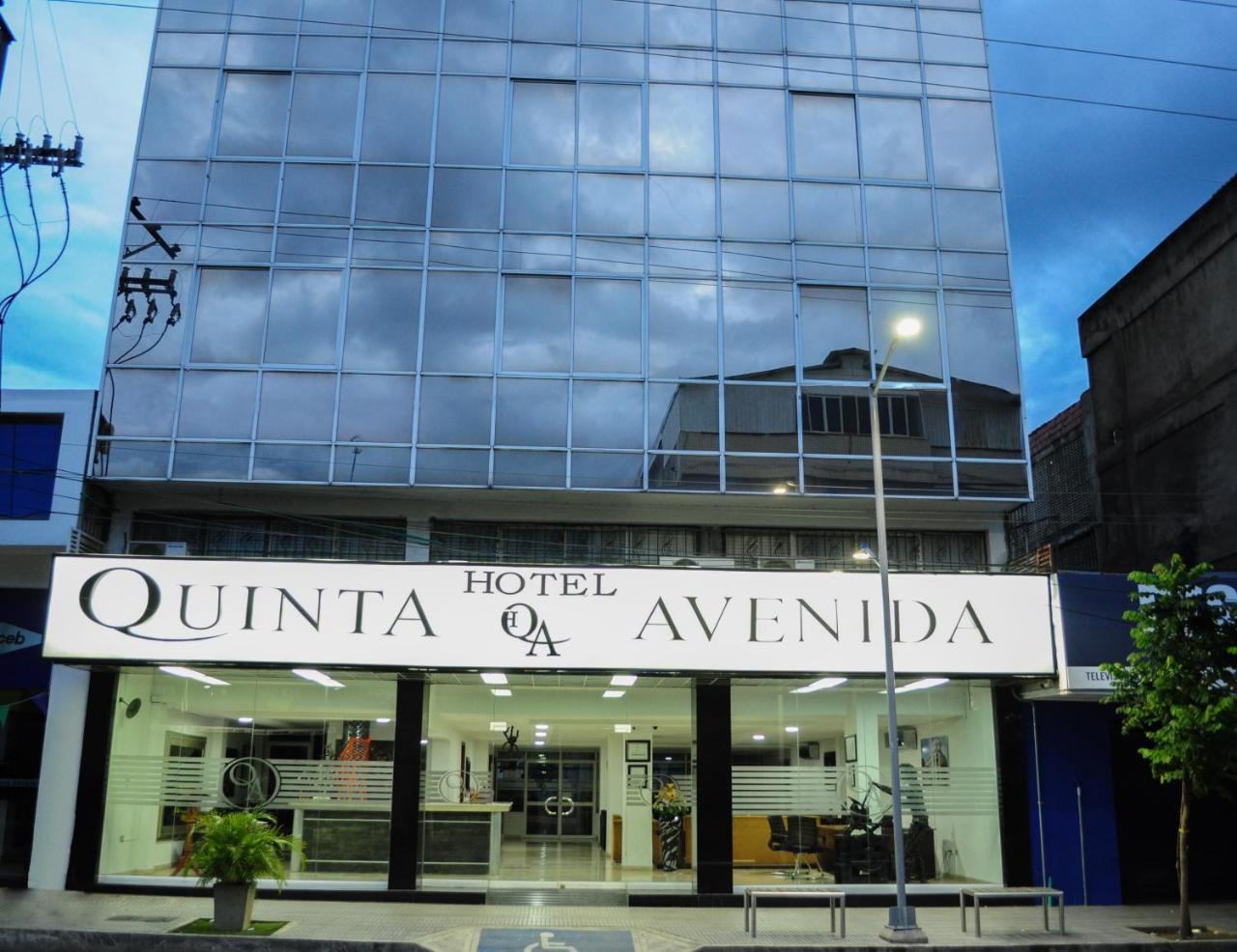 Hotel Quinta Avenida Cúcuta Εξωτερικό φωτογραφία